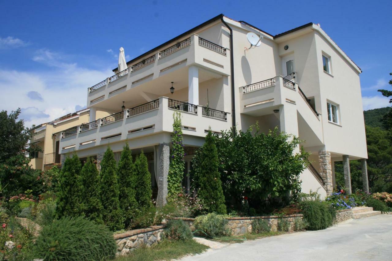 Apartment Aria Banjol Exterior photo